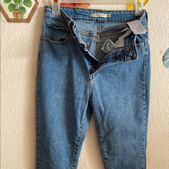 Levi's Blue High Rise Jeans Slim Fit - Picture 8 of 11